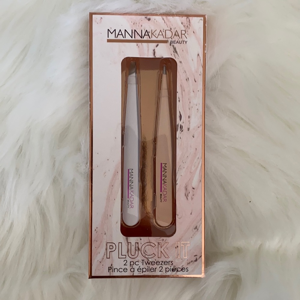 *FREE W/BUNDLE* Manna Kadar Beauty Tweezer Set